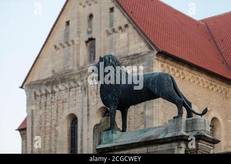 Bronzestatue des Braunschweiger Löwen in Deutschland Stockfoto