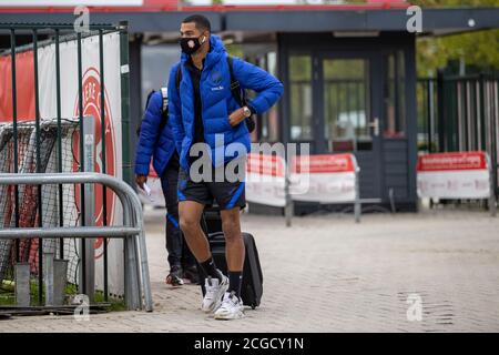 08-09-2020: Sport : Jong Oranje gegen Jong Noorwegen Jong Oranje Spieler kommen während des Spiels Jong Oranje gegen Jong Noorwegen in Yanmar im Stadion an Stockfoto