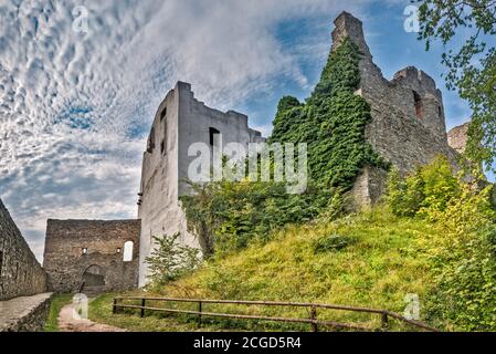 Innere Burg Abschnitt der Burg Hukvaldy, Mähren, Mährisch-Schlesische Region, Tschechische Republik Stockfoto