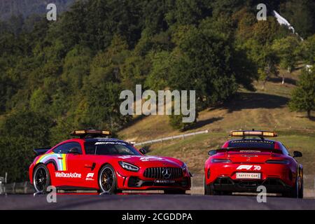 Scarperia e San Piero, Florenz, Italien. September 2020. Der Mercedes AMG Red Safety Car während des Formel 1 Pirelli Gran Premio della Toscana Ferrari 1000, 2020 Tuscan Grand Prix, vom 11. Bis 13. September 2020 auf dem Autodromo Internazionale del Mugello, in Scarperia e San Piero, bei Florenz, Italien - Foto DPPI Credit: LM/DPPI/Dppi/Alamy Live News Stockfoto