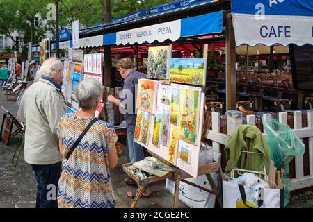 Maler am Place du Tertre in der Altstadt Montmartre in Paris Stockfoto