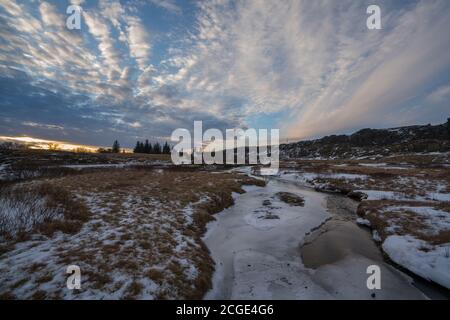 Þingvellir Nationalpark Hinter Frozen River Stockfoto