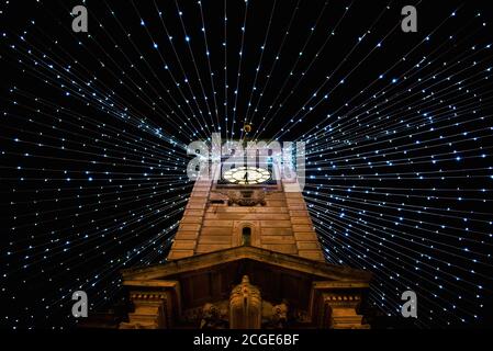 Weihnachtslichter am Brighton Clock Tower Stockfoto