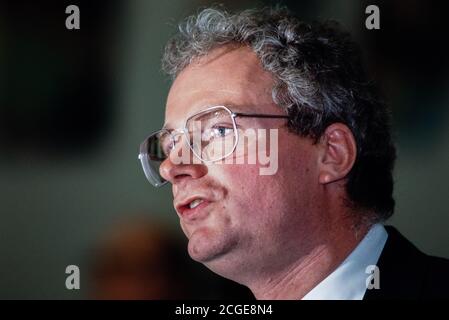 Chris Smith MP, Vortrag auf der Labour Party Konferenz in Brighton. 01. Oktober 1991. Foto: Neil Turner Stockfoto