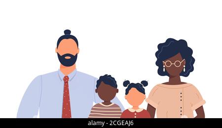 Happy cute internationale Familienportrait von afroamerikanischen Menschen Eltern: Vater und Mutter und Kinder.Familie von vier Mitgliedern Stockfoto
