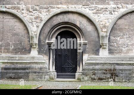 Seiteneingang zum Naumburger Dom St. Peter und Paul Stockfoto