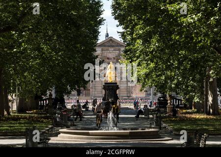 Goldener Reiter, August der starke als goldene Reiterstatue am Ende der Hauptstraße am Neustadter Markt Stockfoto