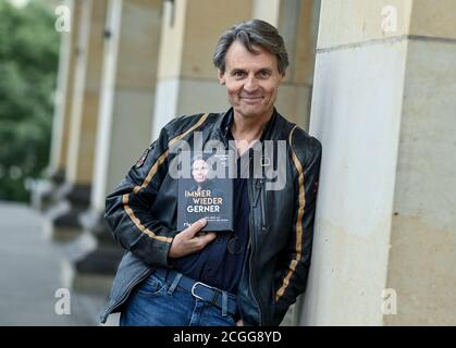 10. September 2020, Berlin: Der Schauspieler Wolfgang Bahro bei einem Fotoshooting kurz vor seinem 60. Geburtstag. Foto: Britta Pedersen/dpa-Zentralbild/ZB Stockfoto