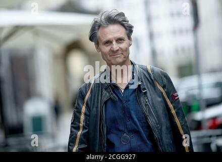 10. September 2020, Berlin: Der Schauspieler Wolfgang Bahro bei einem Fotoshooting kurz vor seinem 60. Geburtstag. Foto: Britta Pedersen/dpa-Zentralbild/ZB Stockfoto