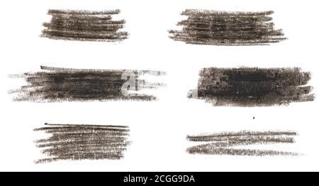 Pinselstriche aus der Nähe. Bemaltes Grunge Streifen Set. Schwarze Etiketten auf weißem Hintergrund isoliert. Handgefertigte Designelemente Stockfoto