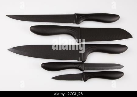 Küche schwarze Messer isoliert vor weißem Hintergrund gesetzt Stockfoto