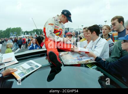 Archivbild: British Touring Car Championships in Brands Hatch am 31. August 1998, Bild aus Farbnegativ gescannt. Stockfoto