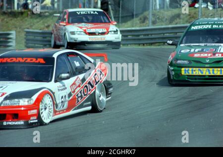 Archivbild: British Touring Car Championships in Brands Hatch am 31. August 1998, Bild aus Farbnegativ gescannt. Stockfoto