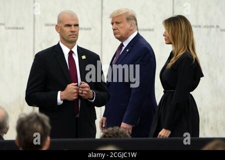 Shanksville, Usa. September 2020. Präsident Donald Trump und First Lady Melania Trump laufen am National Memorial Flight 93 entlang, als sie am Freitag, dem 11. September 2020, in der Nähe von Shanksville, Pennsylvania, zur 19. Befolgung des Terroranschlags von 911 auf Amerika ankommen. Die Gedenkstätte ehrt die 40 Passagiere und die Besatzung, die bei dem Absturz ums Leben kamen. Foto von Archie Carpenter/UPI Kredit: UPI/Alamy Live News Stockfoto