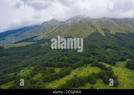 Luftaufnahme des san leonardo Passes in der majella Berggebiet abruzzen italien Stockfoto