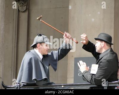 Save Undershaw Protest, der versucht hat, die ehemalige Heimat von Sir Arthur Conan Doyle, dem Autor der Sherlock Holmes Geschichten und vieles mehr auf Trafalgar Square, London, Großbritannien, zu retten Stockfoto