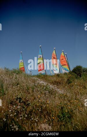 Bunte Segel, Bretagne Stockfoto