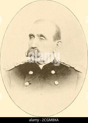 . Offiziere der Armee und Marine (regelmäßige), die im Bürgerkrieg gedient . von Agenten jeden Dollar verloren. Im März 1878 wurde General Fremont vollständig entlassen, da die Gerichte festgestellt hatten, dass die von diesen Agenten im Jahr 1872 gegen ihn erhobenen Beschuldigungen völlig falsch waren. 1878 wurde General Fremont zum Gouverneur des Arizona Territory ernannt. 1890 wurde General Fre-mont auf die Liste der pensionierten Armee gesetzt, mit seinem ehemaligen Rang des Generalmajors. Gestorben 13. Juli 1890. I6o OFFIZIERE DER ARMEE AXD NAVY {regelmäßige). KAPITÄN J. H. GAGF.BY. U.S.A. Hauptmann I. H. Gageby (Dritte Infanterie) war Stockfoto