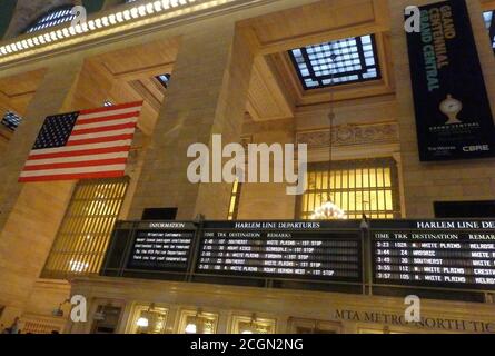 Abfahrt der Harlem-Bahnlinie am Grand Central Terminal, New York City, USA Stockfoto