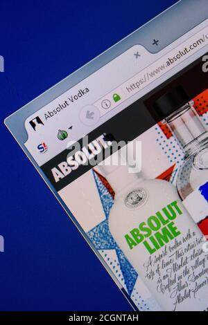 Rjasan, Russland - 11. Juli 2018: Absolut.com Website auf dem Display von PC Stockfoto