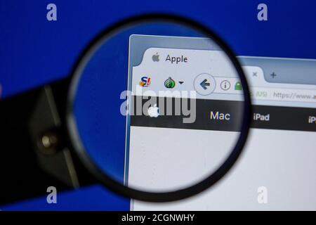 Rjasan, Russland - 11. Juli 2018: apple.com Website auf dem Display von PC Stockfoto