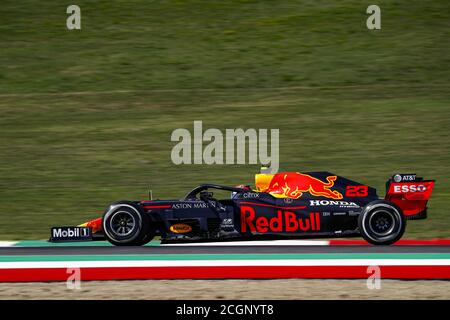 23 ALBON Alexander (tha), Aston Martin Red Bull Racing Honda RB16, Aktion während der Formel 1 Pirelli Gran Premio della Toscana Ferrari 1000, 2020 Di Stockfoto