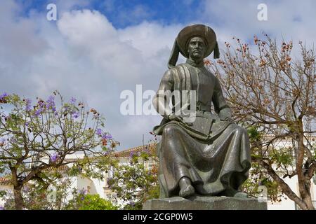 Statue von Heinrich dem Navigatori, Infante Dom Henrique de Avis, Infante Kathedrale Henrique Square, Lagos, Algarve, Portugal Stockfoto