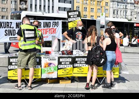 Wien, Österreich. September 2020. Demonstration für eine Asylpolitik für Menschen. Moria ist in Asche - evakuiert jetzt das Lager! Quelle: Franz Perc / Alamy Live News Stockfoto