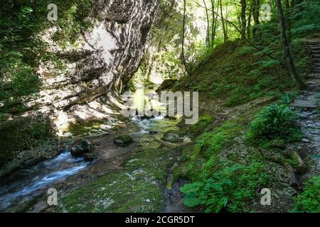 das tal des flusses orfento im Bergkomplex majella in den abruzzen italien Stockfoto