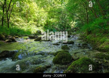 das tal des flusses orfento im Bergkomplex majella in den abruzzen italien Stockfoto