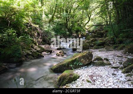 das tal des flusses orfento im Bergkomplex majella in den abruzzen italien Stockfoto