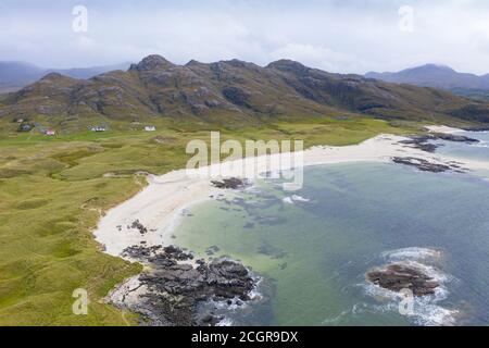 Luftaufnahme des Sanna Strandes auf der Halbinsel Ardnamurchan, Highland Region, Schottland, Großbritannien Stockfoto