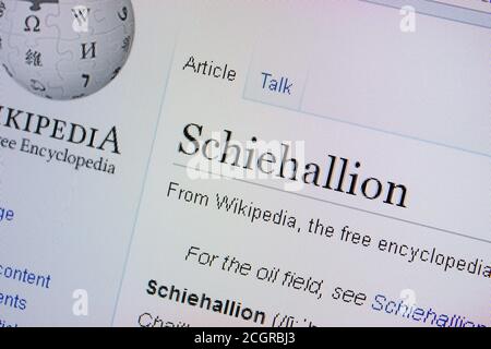 Rjasan, Russland - 09. September 2018 - Wikipedia-Seite über Shiehallion auf einem Display von PC Stockfoto