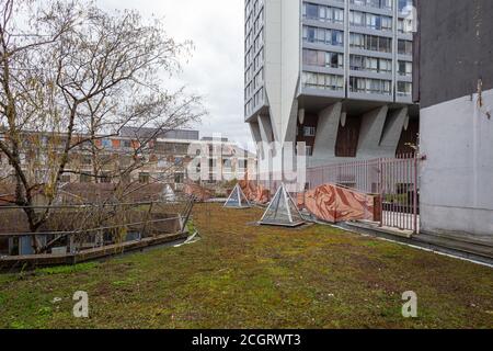 Front de seine Paris. Hochhäuser an der seine im Stadtteil Beaugrenelle Stockfoto