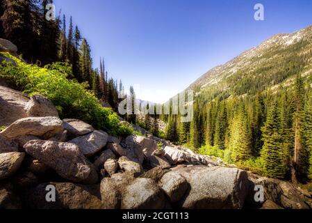 Weitwinkelansicht der Wallowa Bergkette im Nordosten von Oregon. Stockfoto