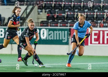 Amstelveen, Niederlande. September 2020. AMSTELVEEN, 09-09-2020, Hockey Dames Hoofdklasse, Seizoen 2020-201. Veranstaltungsort: Wagener Stadion. Marijn Veen während des Spiels Amsterdam - HGC. Kredit: Pro Shots/Alamy Live Nachrichten Stockfoto