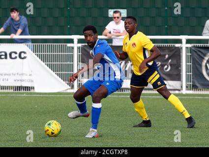 Aveley, Großbritannien. Februar 2018. SOUTHEND, ENGLAND - SEPTEMBER 12: Darelle Russell von Grays Athletic während FA Cup - Vorrunde zwischen Grays Athletic und Witham Town in Parkside, Park Lane, Aveley, UK am 12. September 2020 Credit: Action Foto Sport/Alamy Live News Stockfoto