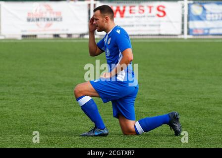 Aveley, Großbritannien. Februar 2018. SOUTHEND, ENGLAND - SEPTEMBER 12: Lewis Clark von Grays Athltic während FA Cup - Vorrunde zwischen Grays Athletic und Witham Town in Parkside, Park Lane, Aveley, UK am 12. September 2020 Credit: Action Foto Sport/Alamy Live News Stockfoto