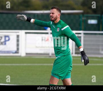 Aveley, Großbritannien. Februar 2018. SOUTHEND, ENGLAND - SEPTEMBER 12: Daniel Sambridge von Grays Athletic während FA Cup - Vorrunde zwischen Grays Athletic und Witham Town in Parkside, Park Lane, Aveley, UK am 12. September 2020 Credit: Action Foto Sport/Alamy Live News Stockfoto