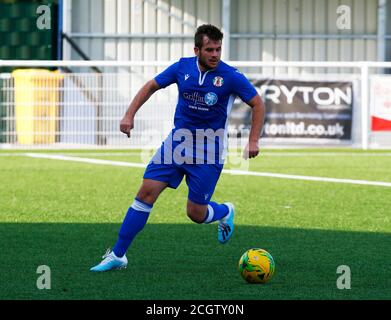 Aveley, Großbritannien. Februar 2018. SOUTHEND, ENGLAND - SEPTEMBER 12: Ryan Sammons von Grays Athletic während FA Cup - Vorrunde zwischen Grays Athletic und Witham Town in Parkside, Park Lane, Aveley, UK am 12. September 2020 Credit: Action Foto Sport/Alamy Live News Stockfoto