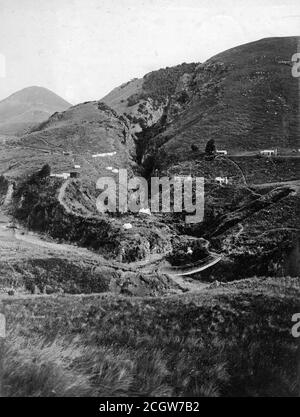 Arbeitslager am Broken River für die Midland Line, South Island, Neuseeland, um 1905. Aus der Familie Logie. Stockfoto