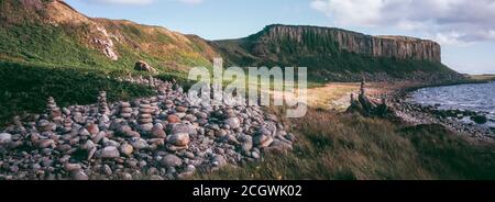 Drumadoon Point an der Westküste der Isle of Arran in der Nähe von Kings Cave. Stockfoto