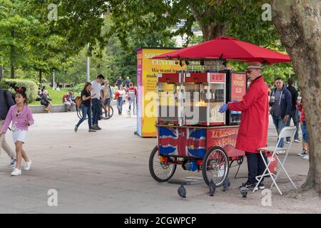 Popcornverkäufer am Southbank der Themse. London