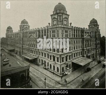 . Die Straßenbahnüberprüfung . ghani, Brüssel, Seaforlh, und durch Bayfield, wobei in mehreren kleineren Orten und macht eine Countybelt-Linie. Mehrere Strangleitungen sind in Erwägung gezogen, um mit verschiedenen anderen Straßen, sowohl Dampf-und elektrische, und Gemeinden Bogen gefragt, um Vorfahrtsrecht zu verbinden. Es gibt viel Kapital hinter dem Projekt. M. C. Cameron, D. McGillicuddy und J. T.Goldthorpe. Von Goderich. Ont.. Arc aktiv an der cnler-Pry interessiert. Ein weiterer Mitarbeiter der Montreal Street Ry. Hat eine Position bei der Compagnic Gencrale du Traction, Paris, Frankreich, angenommen Stockfoto