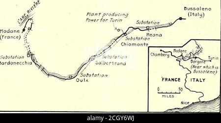 . E, 2.4 bis 2.7. Die Strecke ist eingleisige Strecke zwischen Bussoleno und Salbertrand, und zweigleisige Strecke zwischen dem latterund Modane. Die Strecke ist zwischen 1200 und 2000 m lang. Sie besteht fast vollständig aus Durchgängen, tiefen Graden und Tunneln, wobei die Gesamtlänge der neunundzwanzig Tun-nel 13.9 Meilen von 37.2 Meilen beträgt; das heißt, mehr als 37 Prozent der Gesamtsumme. Der längste Tunnel, unter dem Frejus (Mont-Cenis) Pass, ist fast 8V2miles lang, die meisten Grade in ihm sind von 2.4 bis 3 Prozent. Dieser Tunnel wird künstlich durch einen Kanal belüftet, der Druckluft e transportiert Stockfoto