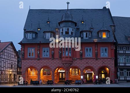 Zunfthaus Kaiserworth, Marktplatz, Weltkulturerbe, Goslar, Harz, Niedersachsen, Deutschland Stockfoto