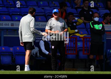 13. September 2020; Portman Road, Ipswich, Suffolk, England, English League One Footballl, Ipswich Town gegen Wigan Athletic; Ipswich Town Manager Paul Lambert beobachtet von den Seitenlinien Stockfoto