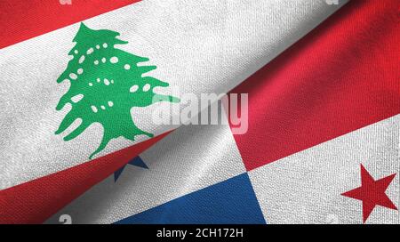 Libanon und Panama zwei Flaggen Textil-Tuch, Stoff Textur Stockfoto
