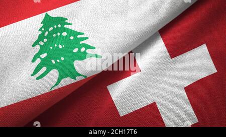 Libanon und Schweiz zwei Flaggen Textiltuch, Stoff Textur Stockfoto