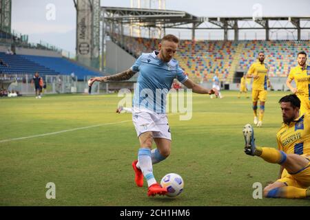 Frosinone, Italien. September 2020. Im Benito Stirpe Stadion in Frosinone, Freundschaftsspiel Frosinone - Lazio 0-1. In diesem Bild Manuel Lazzari (Foto von Paolo Pizzi/Pacific Press) Quelle: Pacific Press Media Production Corp./Alamy Live News Stockfoto